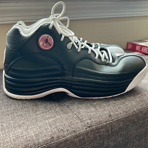 Jordan Jumpman Sneakers - Picture 4 of 10